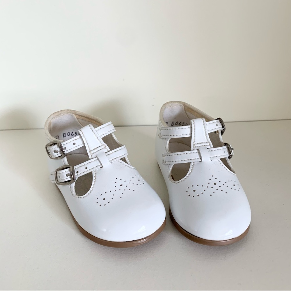 90s Vintage Patent baby shoes